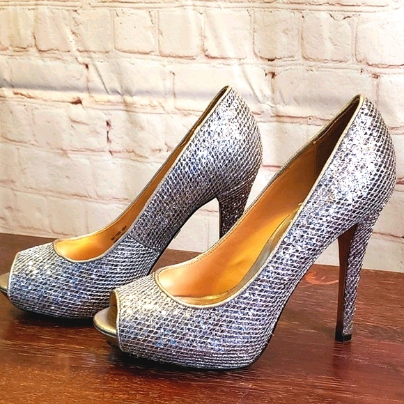 Badgley Mischka ■ (6) Ponderosa Heels - Picture 3 of 8